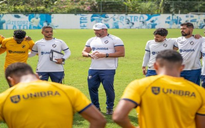 RETRÔ INICIA SEMANA DECISIVA.