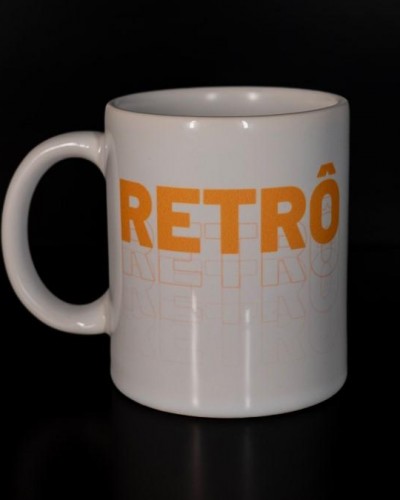 Caneca Branca Retrô