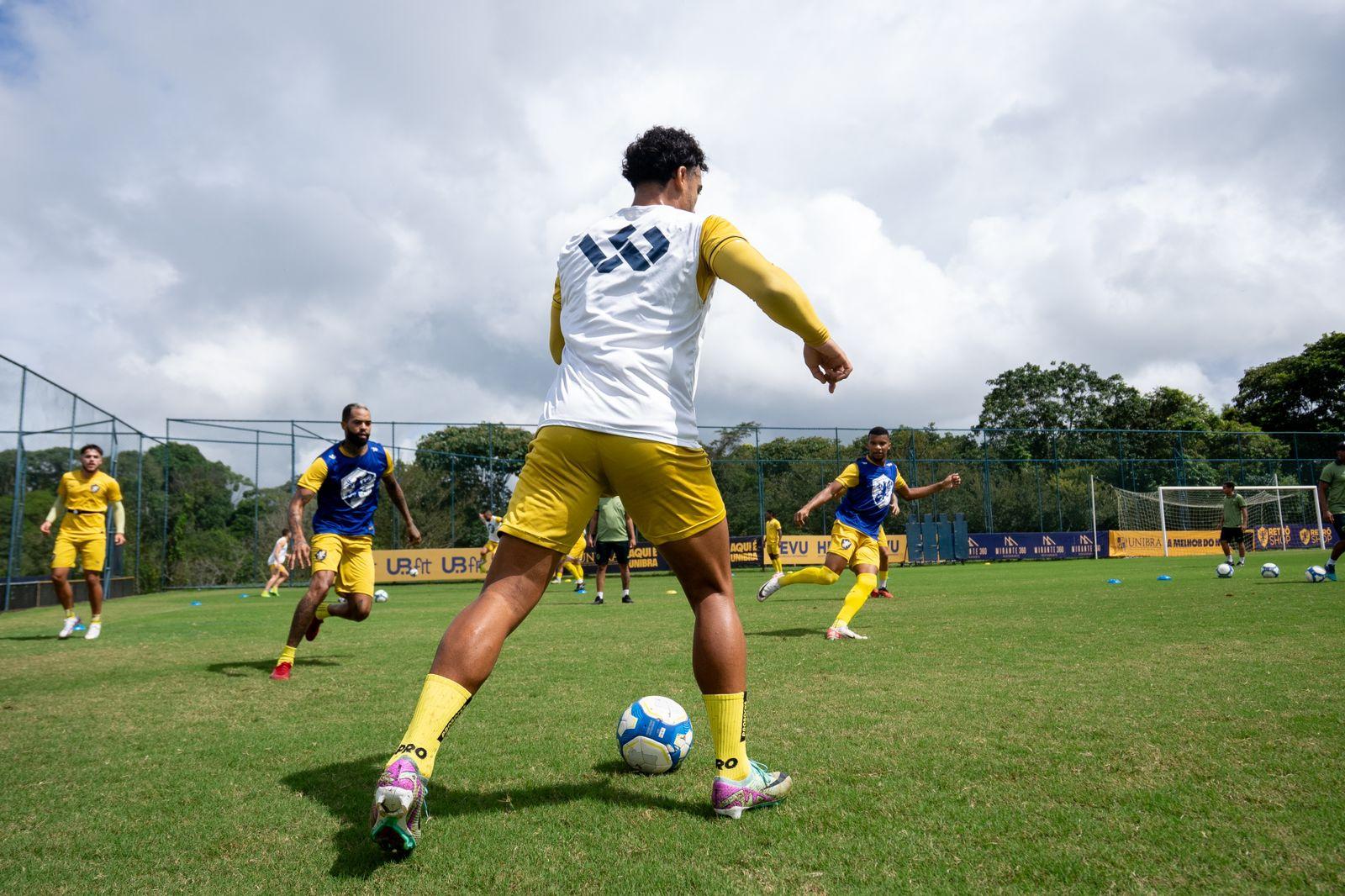 RETRÔ INICIA PREPARAÇÃO PARA DUELO CONTRA A JUAZEIRENSE