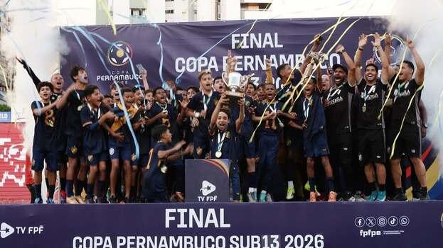 DNA RETRÔ: BASE DA FÊNIX TERMINA PRIMEIRO SEMESTRE EM ALTA.